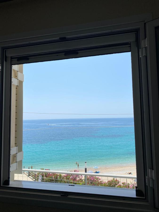Veronika'S Apartment Himara Zewnętrze zdjęcie
